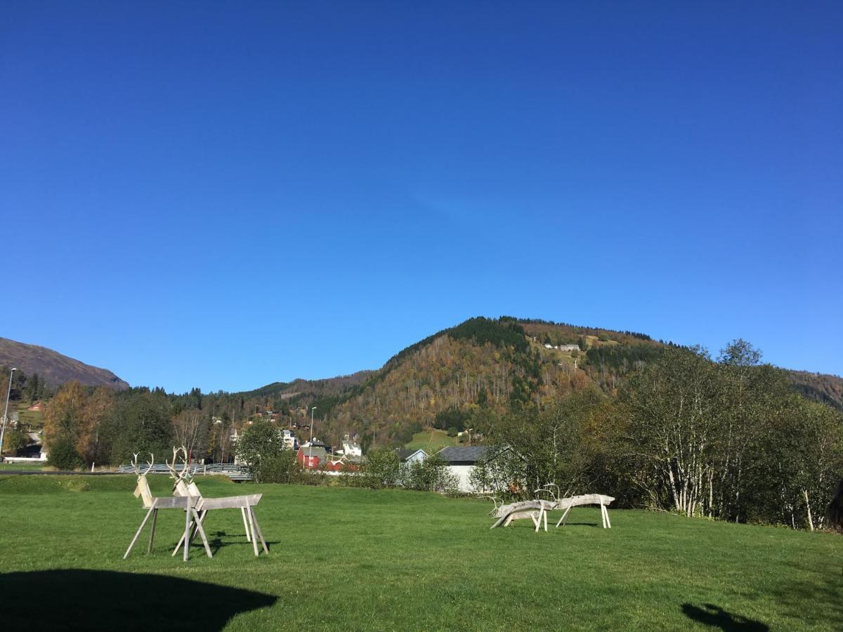 Oppheim-Myrkdalen privat hytte Vossestrand Eksteriør bilde